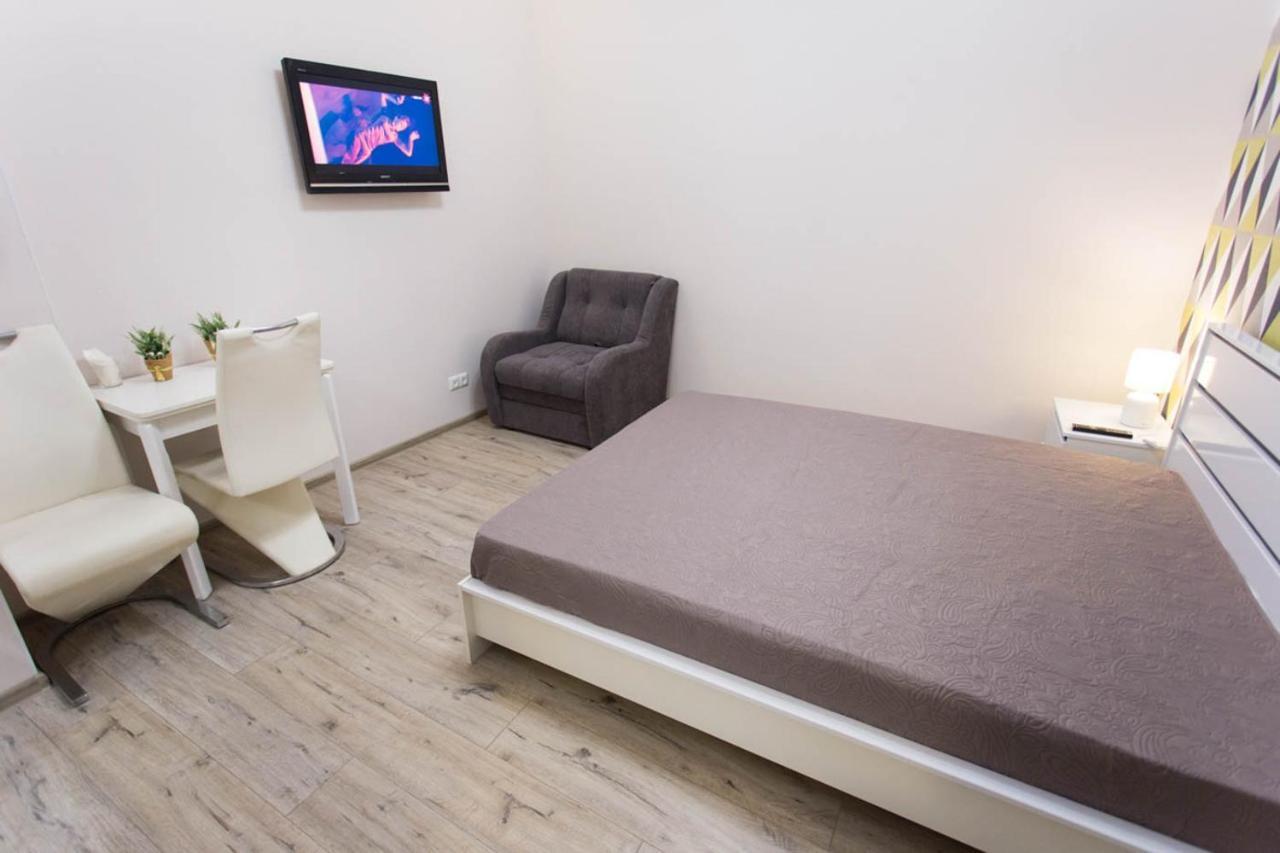 Modern apartments in the Centre - Kuznechna str. 26/4 Charkiw Exterior foto